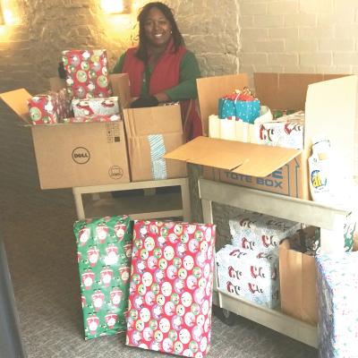 Nedra Ball at Lyman Hall Holiday Party