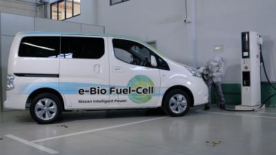 Nissan fuel cell vehicle