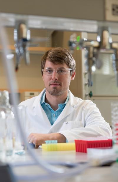 James Dahlman in lab