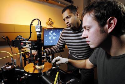 Electrical measurements of graphene