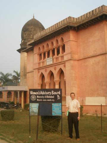 Georgia Tech-Lorraine professor Nico Declercq at the University of Allahabad in India.