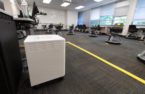 Air purifier in the classroom