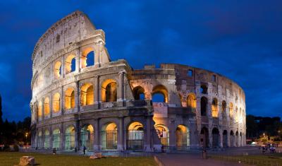 Roman Colosseum an elastodynamic cloak?