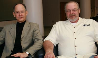 Jim Kellso (r), former EMIL-SCS advisory board chair, with John Vande Vate (l), EMIL-SCS executive director