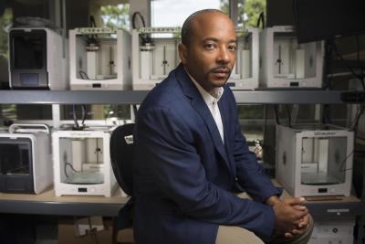 Raheem Beyah in 3-D Printing Lab