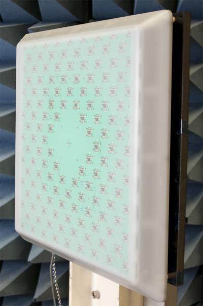 Agile Aperture Antenna