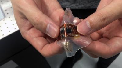 Wearable and stretchable health monitor