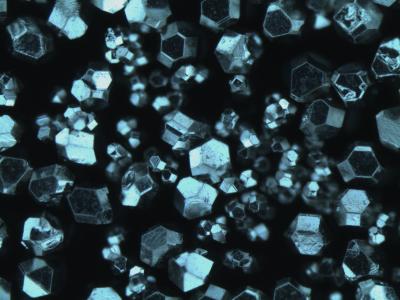 Diamond material