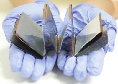 Triboelectric nanogenerator