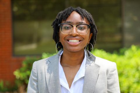 Jazmin Washington