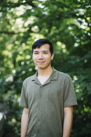 Jonathan Lin Headshot