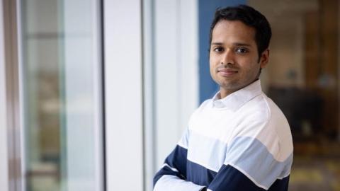  Mohit Chandra, a third-year computer science Ph.D. student.