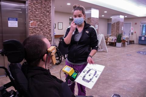 magtrack clinic with patients
