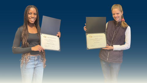 Chiagoziem (Zizi) Ohamadike and Emma Harper with their best presentation awards.