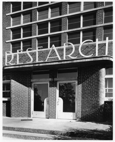 Doors to the Hinman Research Building, 1939