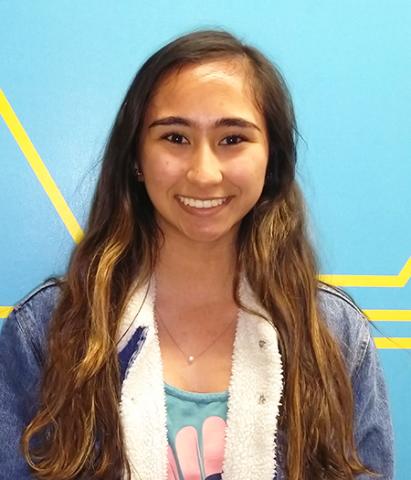 Portrait of Sustainable Undergraduate Research Fellow Jeniveve Vaia.