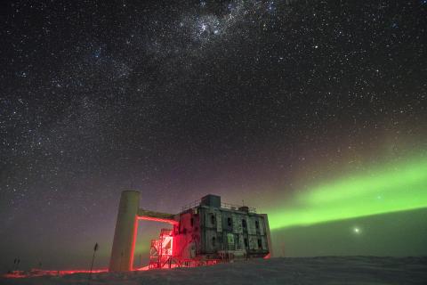 IceCube Observatory at night