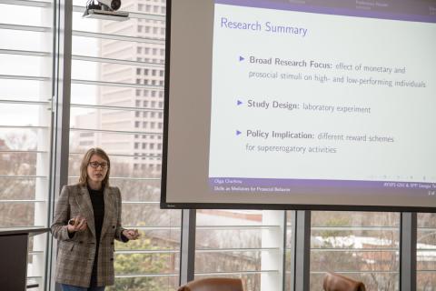 Graduate student Olga Churkina presents on her research