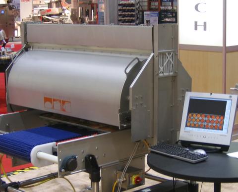 Research Horizons - Adv Manufacturing - production line system automatically inspects the quality of sandwich buns