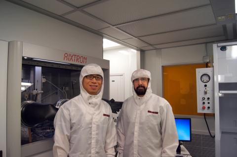 Xiaohang Li, winner of SPIE D.J. Lovell Scholarship, is pictured with his Ph.D. advisor, Russell D. Dupuis.