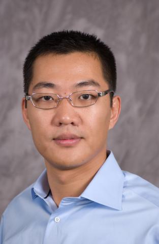 Research Hoizons - Tackling Cyber Threats - Wenke Lee