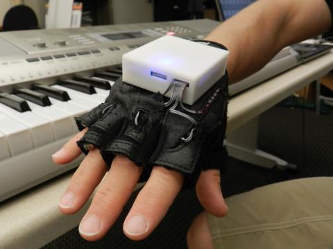 Mobile Music Touch Glove 2