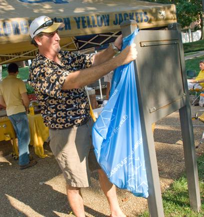 Gameday Recycling Tailgater
