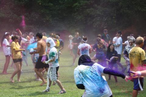 Wreck Camp 2012 - color fight