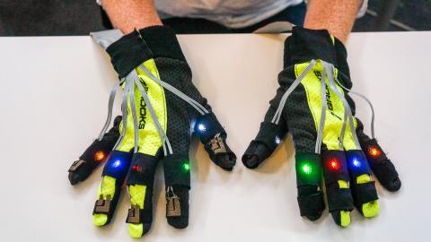 Haptic Mirror Glove