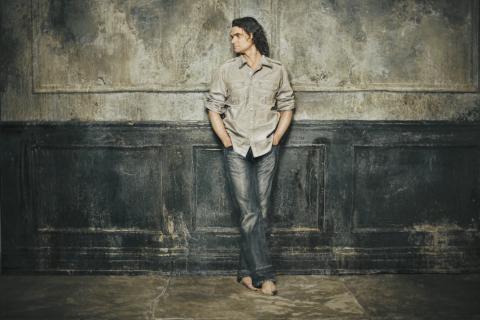 Jesse Cook