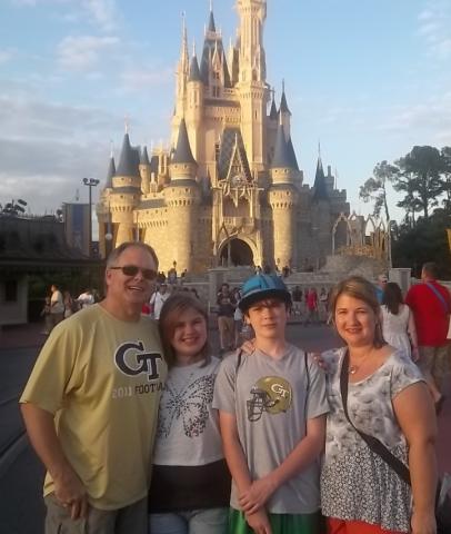 Mac Pitts and family