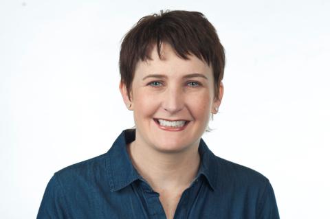 Lorie Johns Páulez