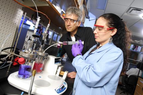 Research Horizons - Systems Bio - bacteria in chemostat vessels