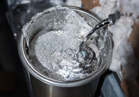 Molten tin transport